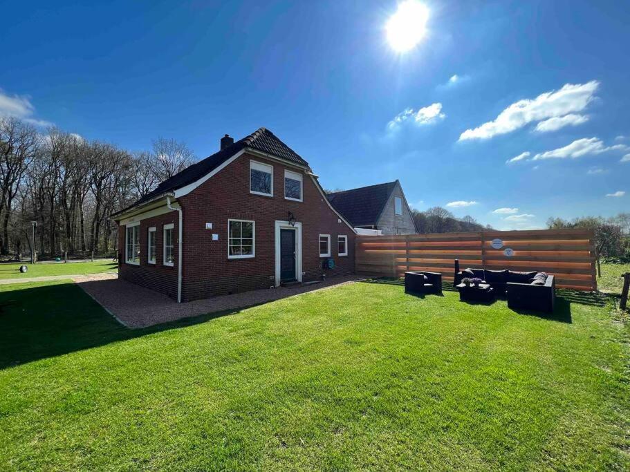 'T Bosrandje Villa Odoorn Bagian luar foto